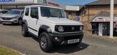 Suzuki Jimny 1.5 SZ5 **INCREDIBLY RARE, AUTOMATIC 'CAR' VERSION OF THE NEW MODEL JIMNY, WITH 4 SEATS AND BUILT IN SAT-NAV, HEATED FRONT SEATS, JUST £190 ROAD TAX** Estate Petrol White at Suzuki UCL Milton Keynes