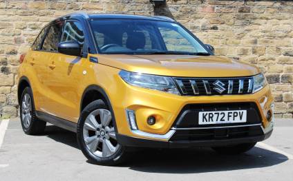 Suzuki Vitara 1.4 Estate SZ-T Estate Petrol Solar Yellow/Black Roof