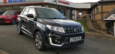 Suzuki Vitara 1.0 SZ-T BOOSTERJET **WITH JUST 21,136 MILES FROM NEW, 6 SERVICES CARRIED OUT, WITH THE BALANCE OF SUZUKI 7 YEAR SERVICE-ACTIVATED WARRANTY IN PLACE **, Hatchback Petrol Black at Suzuki UCL Milton Keynes