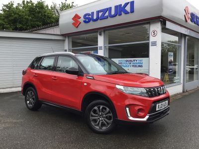 Suzuki Vitara 1.4 Estate SZ4 Estate Petrol Bright Red/Black two tone at Suzuki UCL Milton Keynes