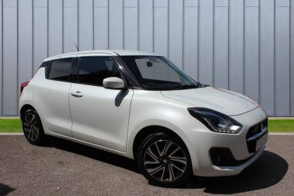 Suzuki Swift 1.2 Dualjet 83 12V Hybrid SZ5 5dr Hatchback Petrol WHITE