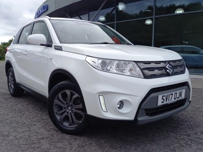 Suzuki Vitara 1.6 Estate SZ4 Estate Petrol Solid White at Suzuki UCL Milton Keynes