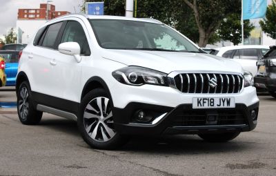 Suzuki Sx4 S-cross 1.4 Hatchback SZ5 Hatchback Petrol Storm White at Suzuki UCL Milton Keynes