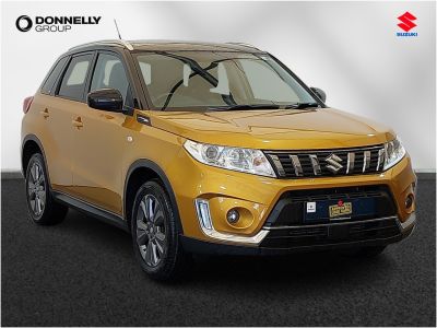 Suzuki Vitara 1.4 Estate SZ-T Estate Petrol Two tone Metallic - Solar yellow pearl/Black at Suzuki UCL Milton Keynes