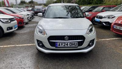 Suzuki Swift 1.2 SZ5 DUALJET MHEV AUTO Hatchback Hybrid White at Suzuki UCL Milton Keynes