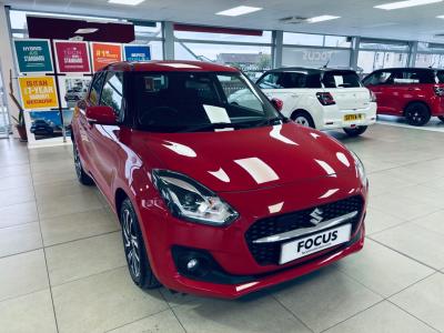 Suzuki Swift 1.2 Dualjet 83 12V Hybrid SZ5 5dr Auto Hatchback Petrol RED at Suzuki UCL Milton Keynes