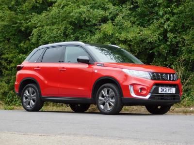 Suzuki Vitara 1.4 Boosterjet 48V Hybrid SZ-T 5dr Auto Hatchback Petrol RED at Suzuki UCL Milton Keynes