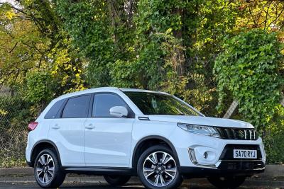 Suzuki Vitara 1.4 Boosterjet 48V Hybrid SZ5 5dr Hatchback Petrol WHITE at Suzuki UCL Milton Keynes