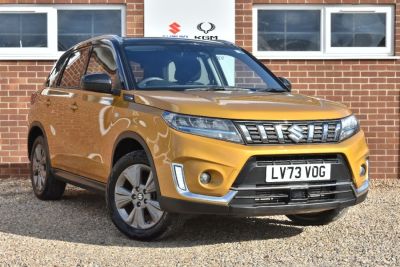 Suzuki Vitara 1.4 Boosterjet Mhev Sz T Suv 5dr Petrol Hybrid Manual Euro 6 (s/s) (129 Ps) Suv Petrol Yellow at Suzuki UCL Milton Keynes