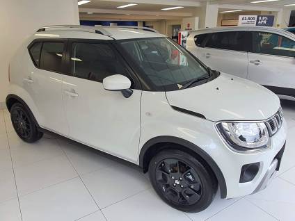 Suzuki Ignis 1.2 Dualjet MHEV SZ-T CVT Euro 6 (s/s) 5dr Hatchback Hybrid Pure White Pearl Metallic