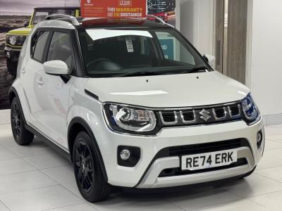 Suzuki Ignis 1.2 Dualjet MHEV SZ-T Euro 6 (s/s) 5dr Hatchback Hybrid Pure White Pearl Metallic with Black Roof at Suzuki UCL Milton Keynes