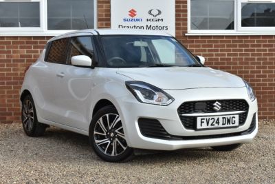 Suzuki Swift 1.2 Dualjet Mhev Sz L Hatchback 5dr Petrol Hybrid Manual Euro 6 (s/s) (83 Ps) Hatchback Petrol PURE WHITE PEARL METALLIC at Suzuki UCL Milton Keynes