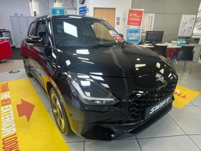 Suzuki Swift 1.2 Mild Hybrid Ultra 5dr Hatchback Petrol BLACK at Suzuki UCL Milton Keynes