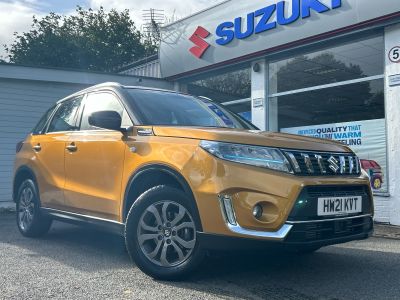 Suzuki Vitara 1.4 Estate SZ4 Estate Petrol SOLAR YELLOW/BLACK ROOF at Suzuki UCL Milton Keynes