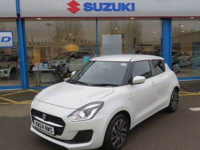 Suzuki Swift 1.2 Dualjet MHEV SZ-L Hatchback 5dr Petrol Hybrid Manual Euro 6 (s/s) (83 ps) Hatchback Hybrid White at Suzuki UCL Milton Keynes