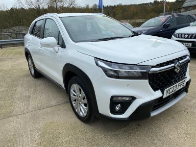 Suzuki S-Cross 1.4 Hatchback Motion Hatchback Petrol SUPERIOR WHITE at Suzuki UCL Milton Keynes