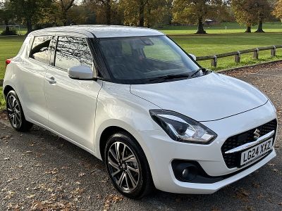 Suzuki Swift 1.2 Dualjet MHEV SZ5 Hatchback 5dr Petrol Hybrid CVT Euro 6 (s/s) (83 ps) Hatchback Hybrid White at Suzuki UCL Milton Keynes