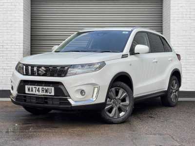 Suzuki Vitara 1.4 Boosterjet 48V Hybrid SZ-T 5dr SUV Hybrid SUPERIOR WHITE at Suzuki UCL Milton Keynes