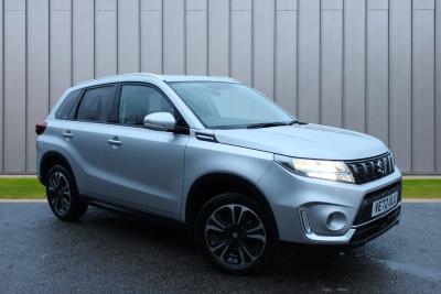 Suzuki Vitara 1.4 Boosterjet 48V Hybrid SZ5 5dr Hatchback Petrol SILVER at Suzuki UCL Milton Keynes