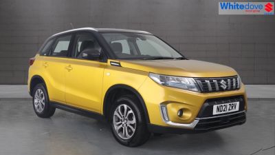 Suzuki Vitara 1.4 Estate SZ4 Estate Petrol SOLAR YELLOW PEARL METALLIC DUAL TONE at Suzuki UCL Milton Keynes