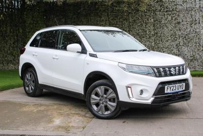 Suzuki Vitara 1.4 Boosterjet 48V Hybrid SZ-T 5dr Hatchback Petrol WHITE at Suzuki UCL Milton Keynes