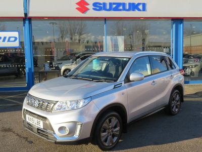 Suzuki Vitara 1.0 Boosterjet SZ-T 5dr Estate Petrol Silver at Suzuki UCL Milton Keynes