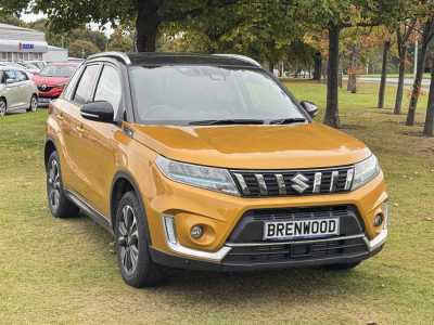 Suzuki Vitara 1.4 Boosterjet MHEV SZ5 SUV 5dr Petrol Hybrid Manual Euro 6 (s/s) (129 ps) SUV Hybrid Solar Yellow Metallic with Black Roof at Suzuki UCL Milton Keynes