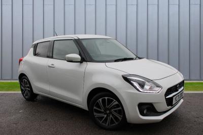 Suzuki Swift 1.2 Dualjet 83 12V Hybrid SZ5 5dr Auto Hatchback Petrol WHITE at Suzuki UCL Milton Keynes