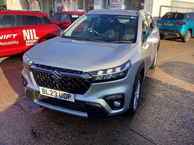 Suzuki S-Cross 1.4 Boosterjet 48V Hybrid Motion 5dr Hatchback Petrol Silver at Suzuki UCL Milton Keynes