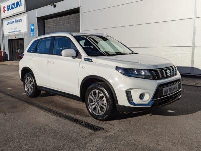 Suzuki Vitara 1.4 Boosterjet 48V Hybrid SZ4 5dr Hatchback Petrol WHITE at Suzuki UCL Milton Keynes