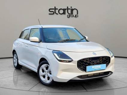 Suzuki Swift 1.2 MHEV Motion Euro 6 (s/s) 5dr Hatchback Hybrid White