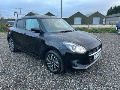 Suzuki Swift 1.2 Hatchback SZ5 Hatchback Petrol Super Blck Prl at Suzuki UCL Milton Keynes