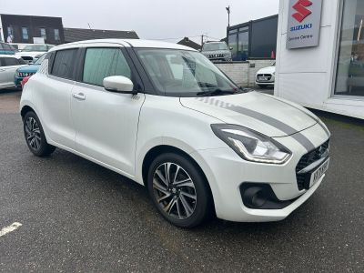 Suzuki Swift 1.2 Hatchback SZ5 Hatchback Petrol White at Suzuki UCL Milton Keynes