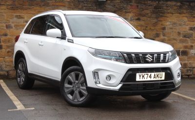 Suzuki Vitara 1.5 Estate SZ-T Estate Petrol / Electric Hybrid SUPERIOR WHITE at Suzuki UCL Milton Keynes