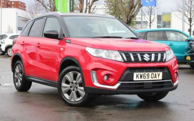 Suzuki Vitara 1.4 Estate SZ-T Estate Petrol RED BITONE at Suzuki UCL Milton Keynes