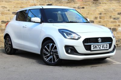 Suzuki Swift 1.2 Hatchback SZ5 Hatchback Petrol / Electric Hybrid Pure Pearl White at Suzuki UCL Milton Keynes