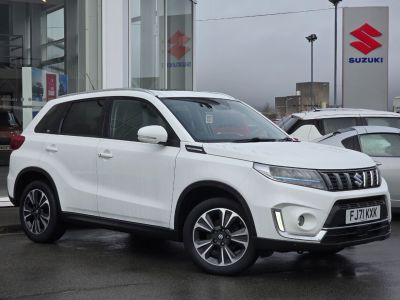 Suzuki Vitara 1.4 Boosterjet 48V Hybrid SZ5 ALLGRIP 5dr Hatchback Petrol White at Suzuki UCL Milton Keynes