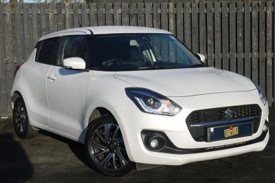 Suzuki Swift 1.2 Dualjet 83 12V Hybrid SZ5 5dr Auto Hatchback Petrol WHITE at Suzuki UCL Milton Keynes