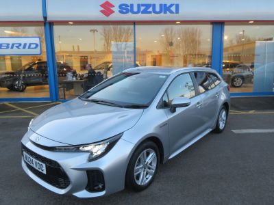 Suzuki Swace 1.8 Hybrid Motion 5dr CVT Estate Hybrid Silver at Suzuki UCL Milton Keynes