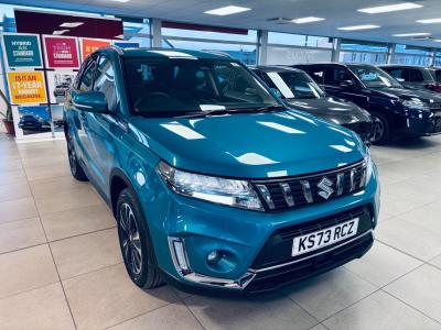 Suzuki Vitara 1.4 Boosterjet 48V Hybrid SZ5 ALLGRIP 5dr Hatchback Petrol TURQUOISE at Suzuki UCL Milton Keynes