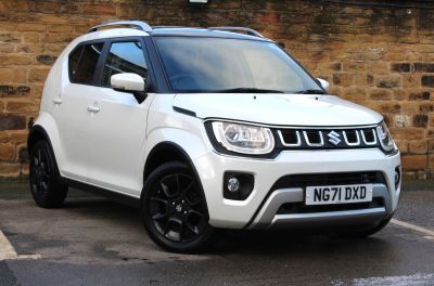 Suzuki Ignis 1.2 Hatchback SZ5 Hatchback Petrol Pure Pearl White/Black Roof at Suzuki UCL Milton Keynes