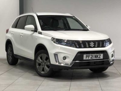 Suzuki Vitara 1.4 Sz-T Boosterjet Mh Hatchback Hybrid Cool White at Suzuki UCL Milton Keynes