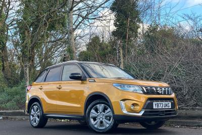 Suzuki Vitara 1.5 Hybrid SZ-T 5dr AGS Hatchback Petrol/Electric Hybrid YELLOW at Suzuki UCL Milton Keynes