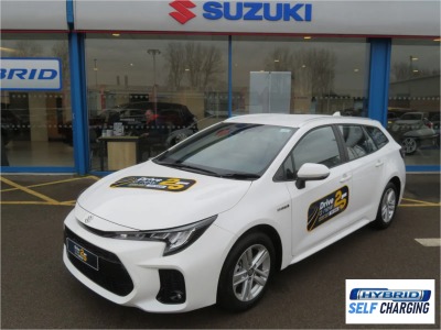 Suzuki Swace 1.8 Hybrid Motion 5dr CVT Estate Hybrid White at Suzuki UCL Milton Keynes