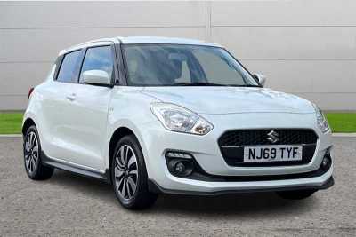 Suzuki Swift 1.2 DUALJET ATTITUDE 5DR Hatchback Petrol White at Suzuki UCL Milton Keynes