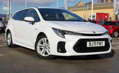 Suzuki Swace 1.8 Hybrid SZ5 5dr CVT Estate Hybrid White at Suzuki UCL Milton Keynes