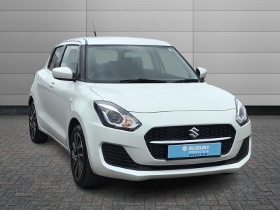 Suzuki Swift 1.2 Hatchback SZ-L Hatchback Petrol White at Suzuki UCL Milton Keynes