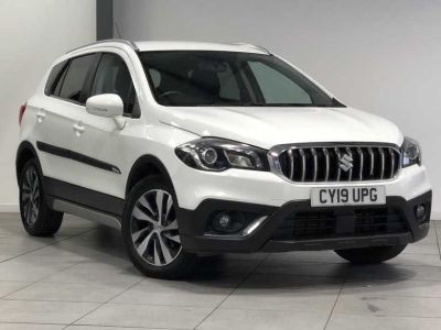 Suzuki Sx4 S-cross 1.0 S-Cross Sz-T Boosterj Hatchback Petrol Cool White at Suzuki UCL Milton Keynes