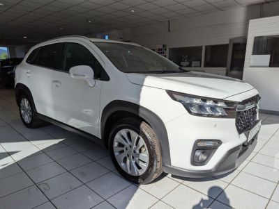 Suzuki S-Cross 1.4 Boosterjet 48V Hybrid Motion 5dr Hatchback Petrol White at Suzuki UCL Milton Keynes