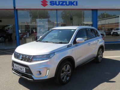 Suzuki Vitara 1.4 Boosterjet 48V Hybrid SZ-T 5dr Estate Petrol Silver at Suzuki UCL Milton Keynes